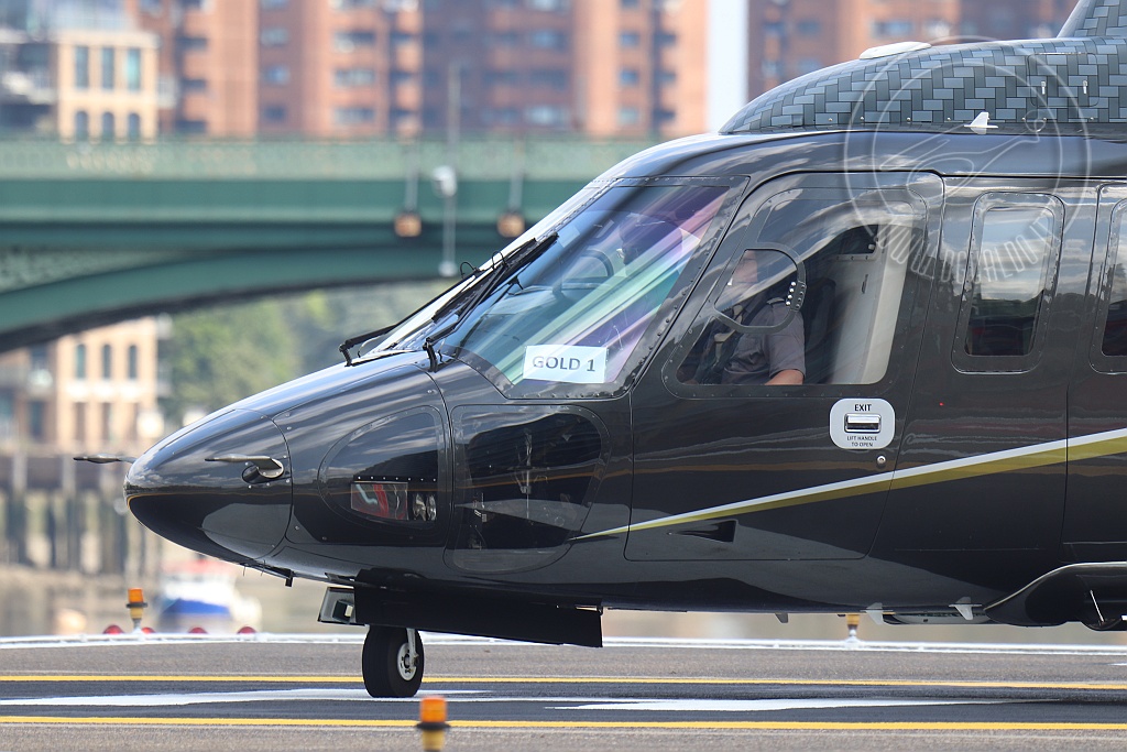 N301CV_2590_B.jpg