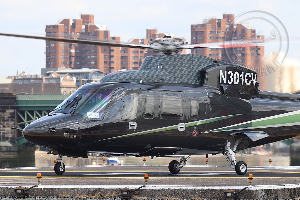 N301CV_2597_B.jpg
